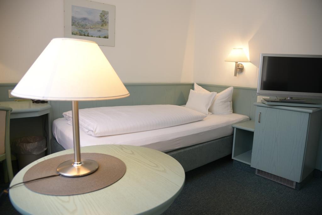 Hotel Till Eulenspiegel - Nichtrauchhotel - Garni Würzburg Zewnętrze zdjęcie